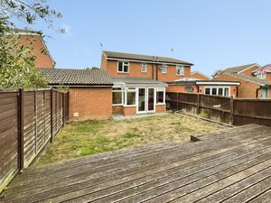 Campernell Close- click for photo gallery
